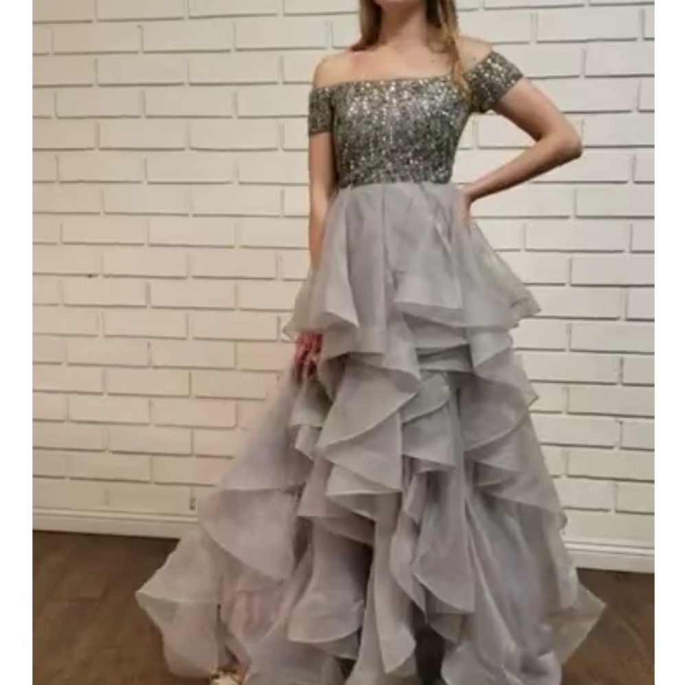 Ed Young Prom dress